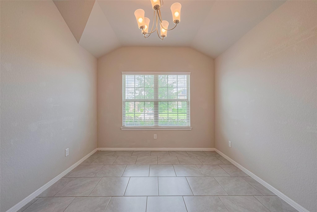 3010 Veeder Pass Lane - Photo 4