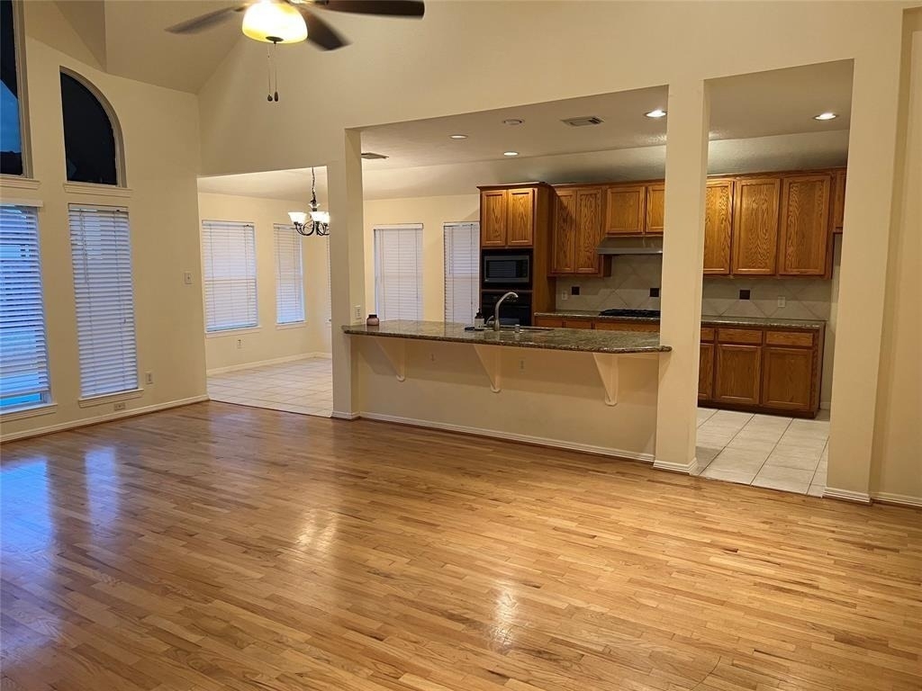 17707 Cypress Laurel Street - Photo 5