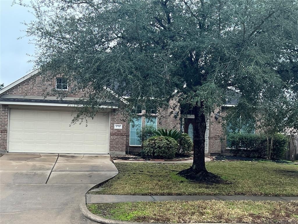 17707 Cypress Laurel Street - Photo 0