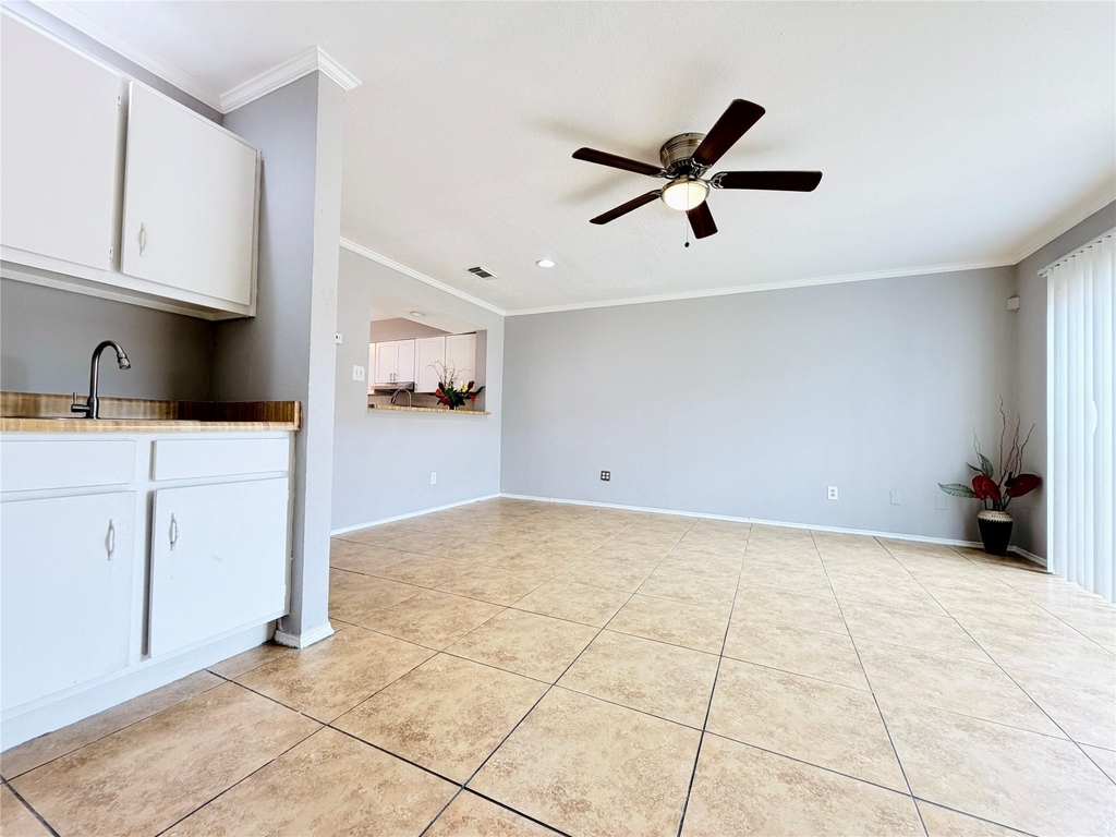9200 W Bellfort Street - Photo 6