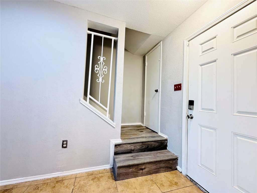 9200 W Bellfort Street - Photo 17