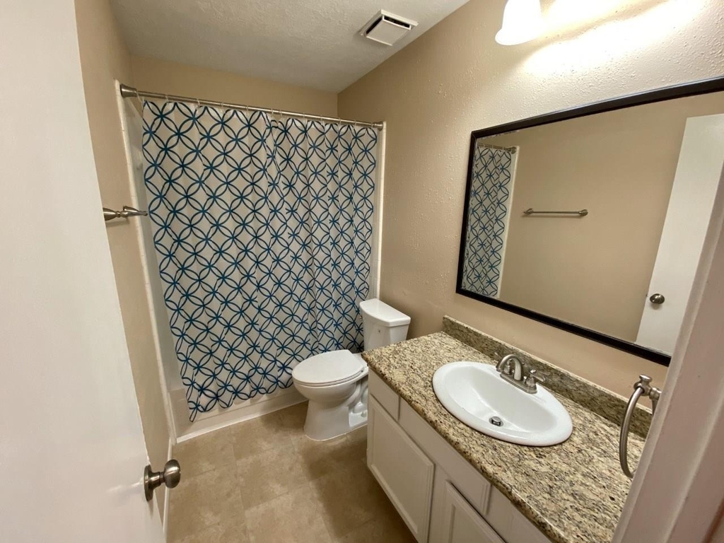 8646 Sunny Ridge Drive - Photo 10