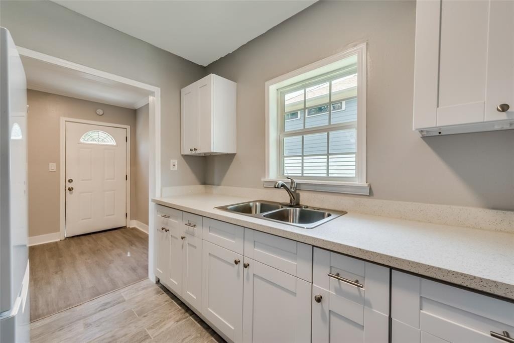 507 Enid Street - Photo 1