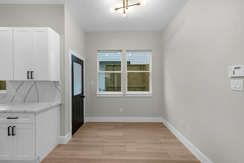 2348 Delafield Street - Photo 8