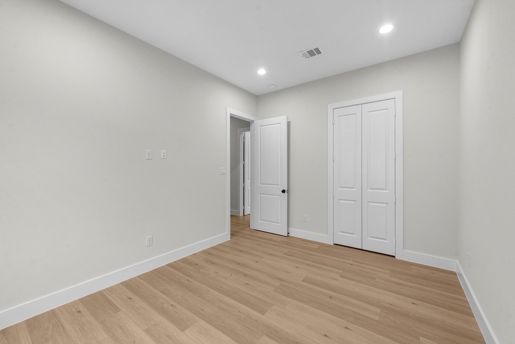2348 Delafield Street - Photo 19