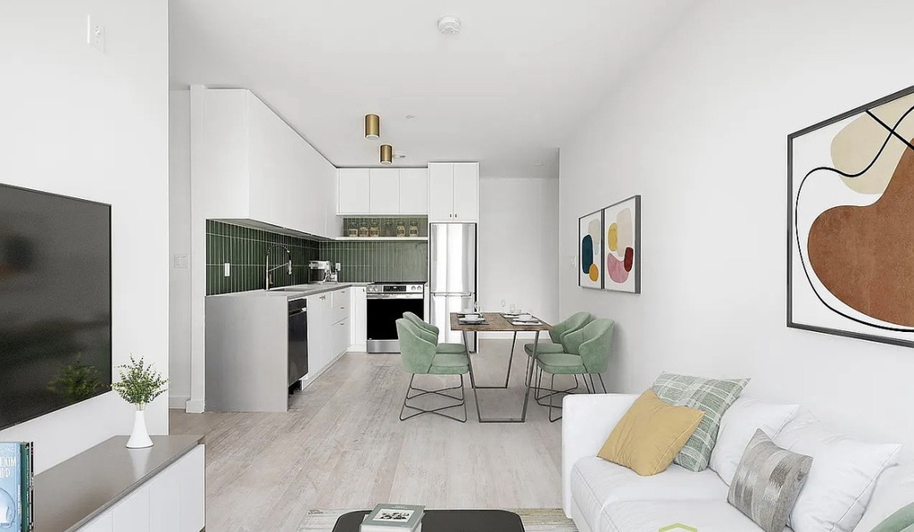 527 Grand Avenue - Photo 3