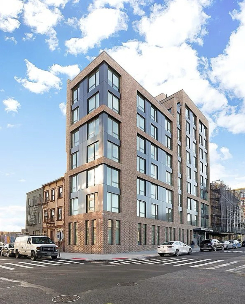 527 Grand Avenue - Photo 11