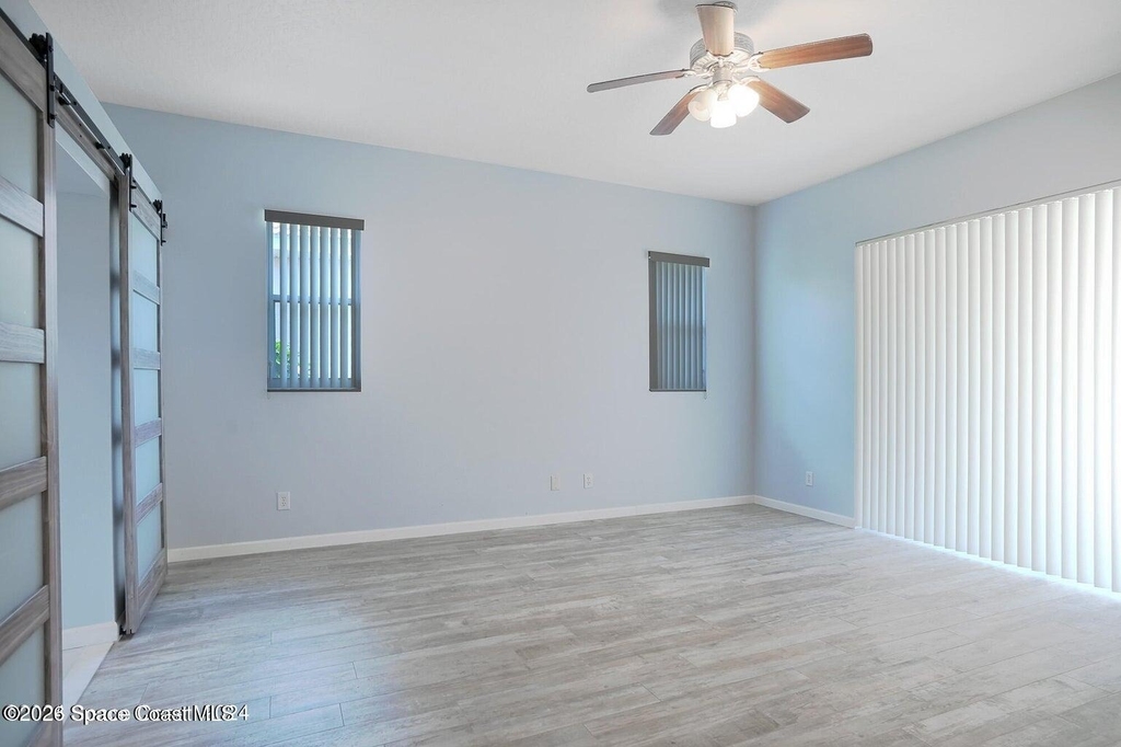 180 Tramore Place - Photo 8