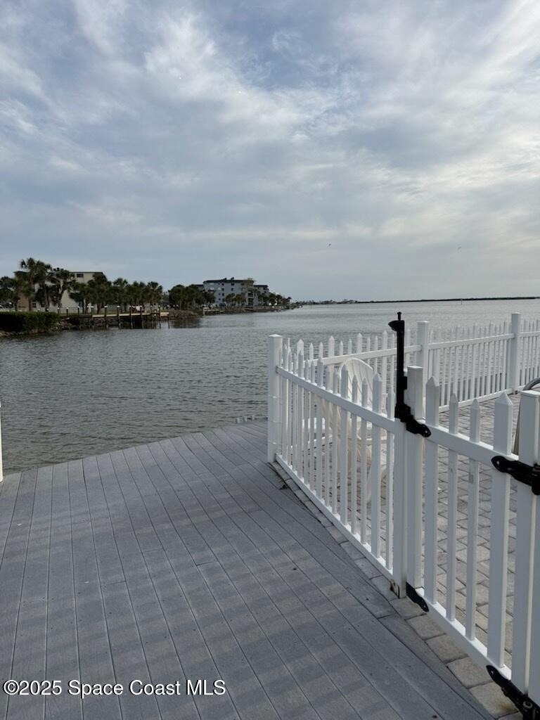 390 W Cocoa Beach Causeway - Photo 2