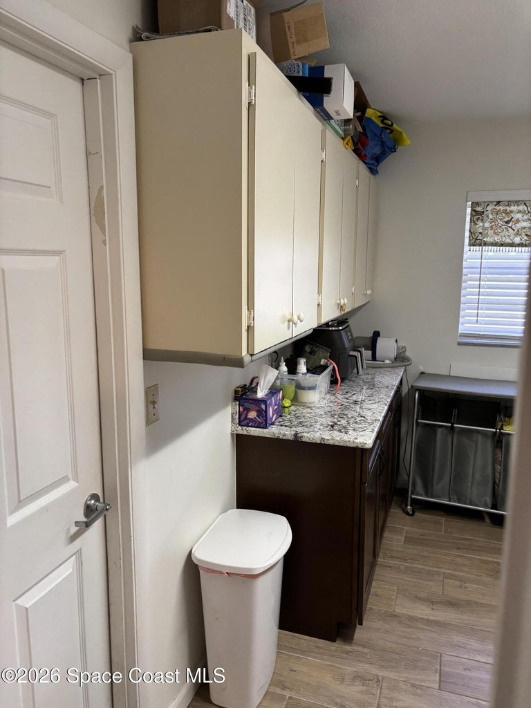 531 Inverness Avenue - Photo 9