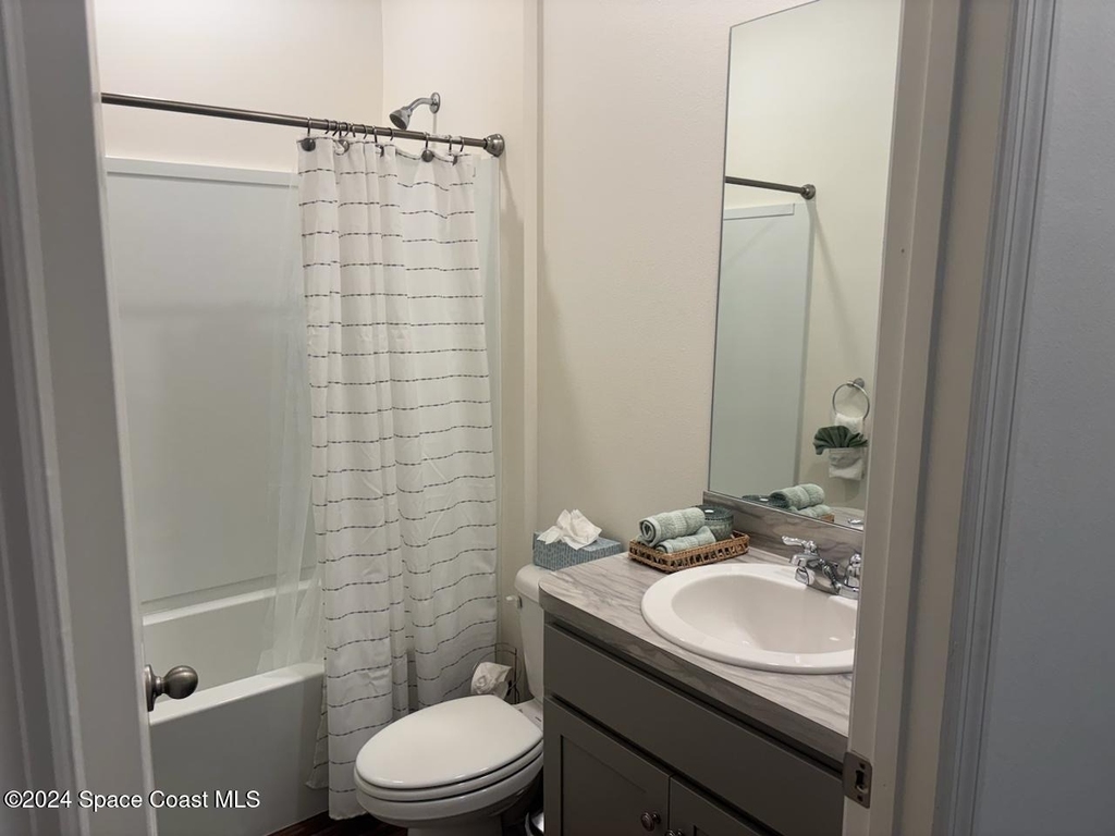 647 Airoso Road Se - Photo 21