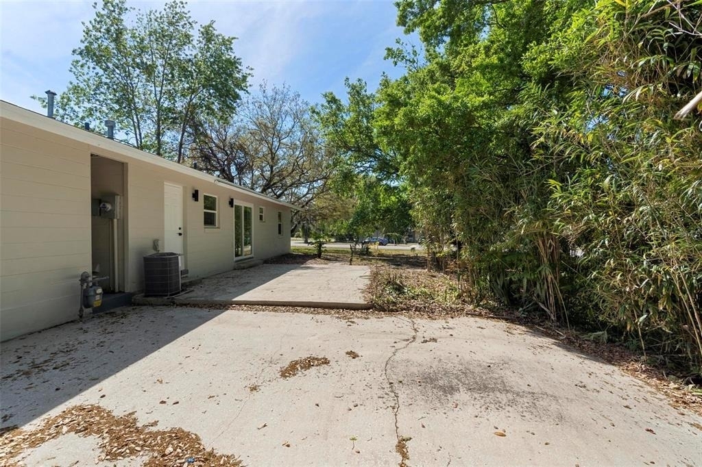 2240 Conway Drive - Photo 26