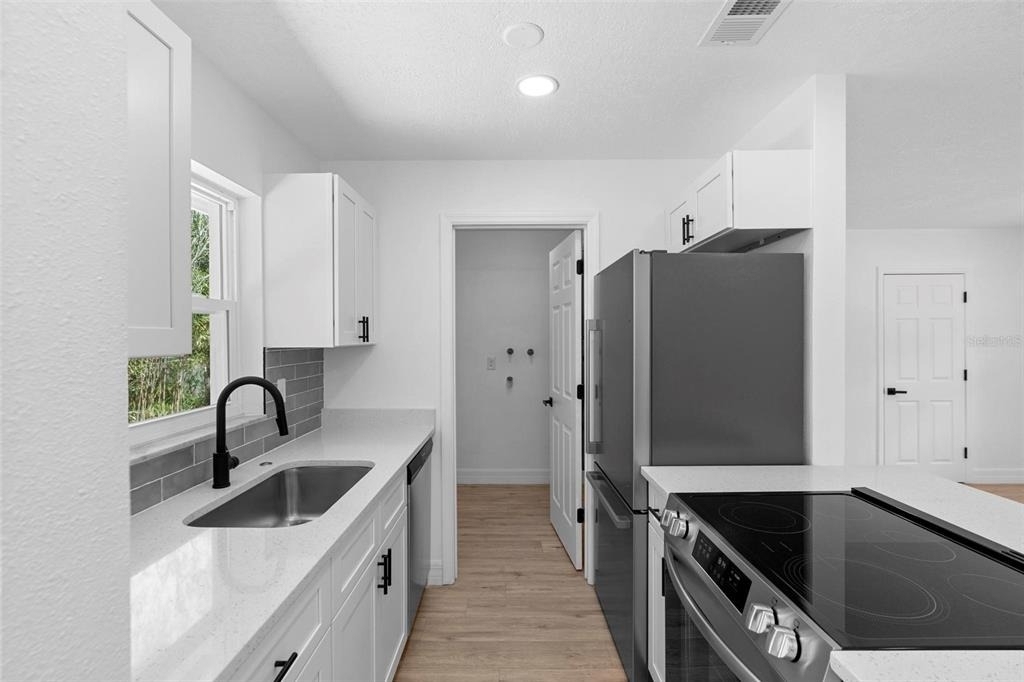 2240 Conway Drive - Photo 11