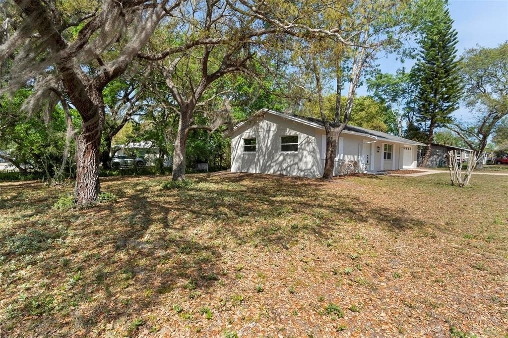 2240 Conway Drive - Photo 30