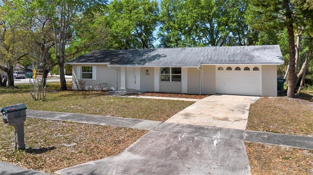 2240 Conway Drive - Photo 2