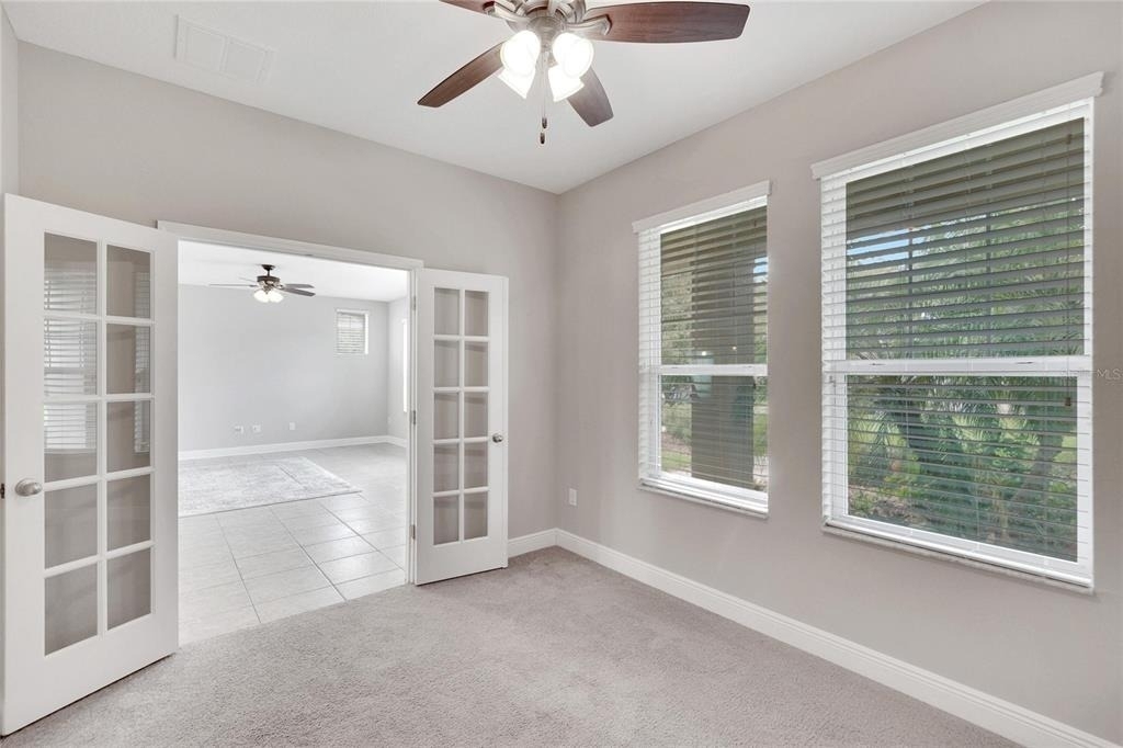 5320 Sagecrest Drive - Photo 9