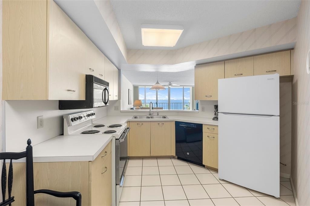 5155 Isla Key Boulevard S - Photo 6