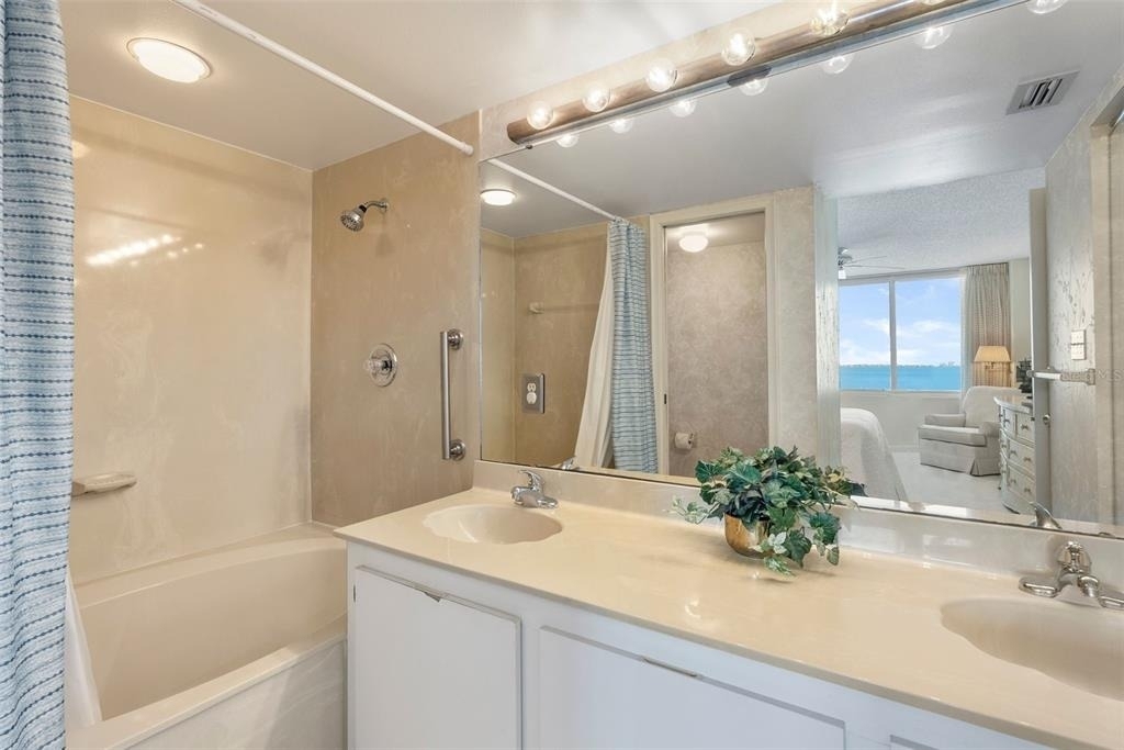 5155 Isla Key Boulevard S - Photo 10
