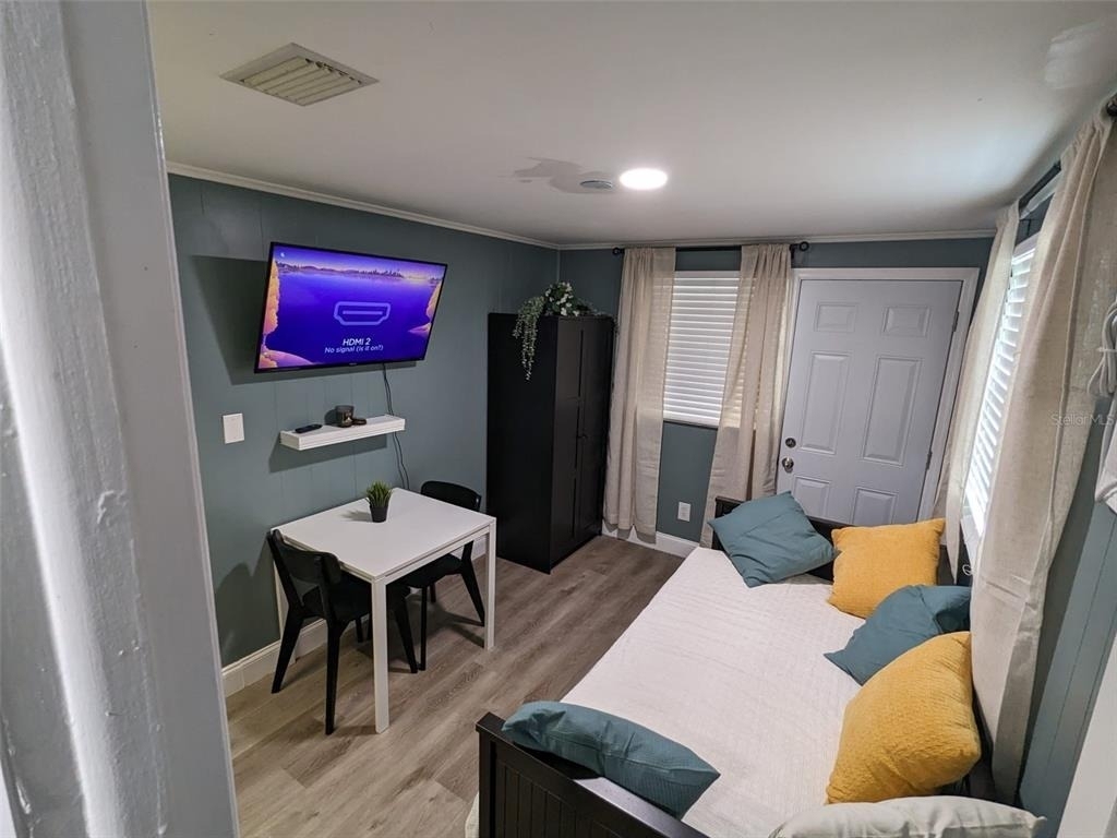 4538 W Minnehaha Street - Photo 8