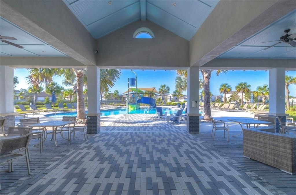30600 Thunderbird Drive - Photo 38