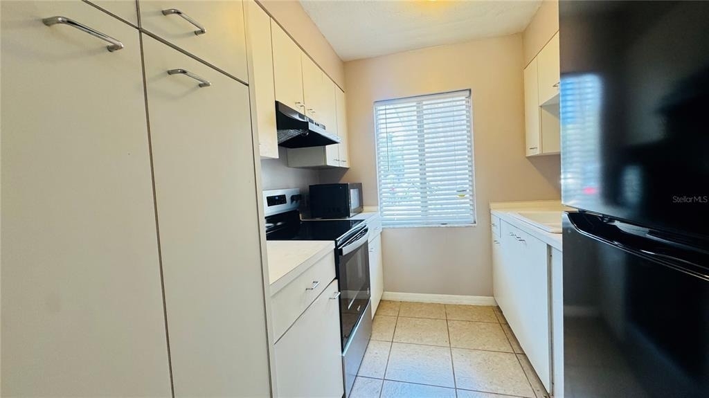 5508 Pokeweed Court - Photo 9