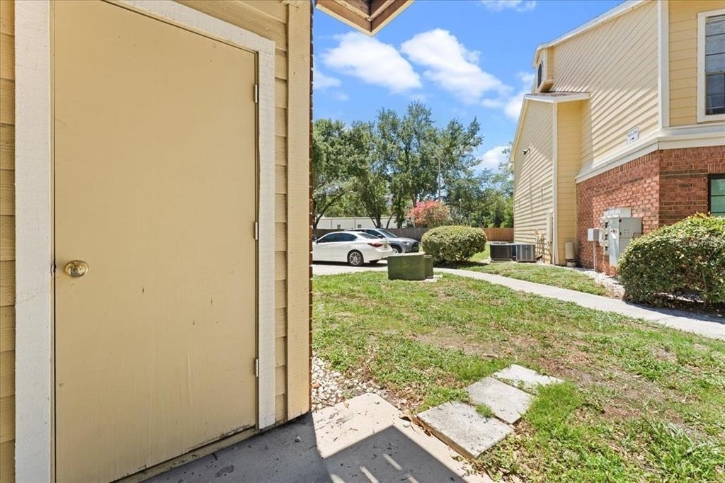 8641 Fancy Finch Drive - Photo 18