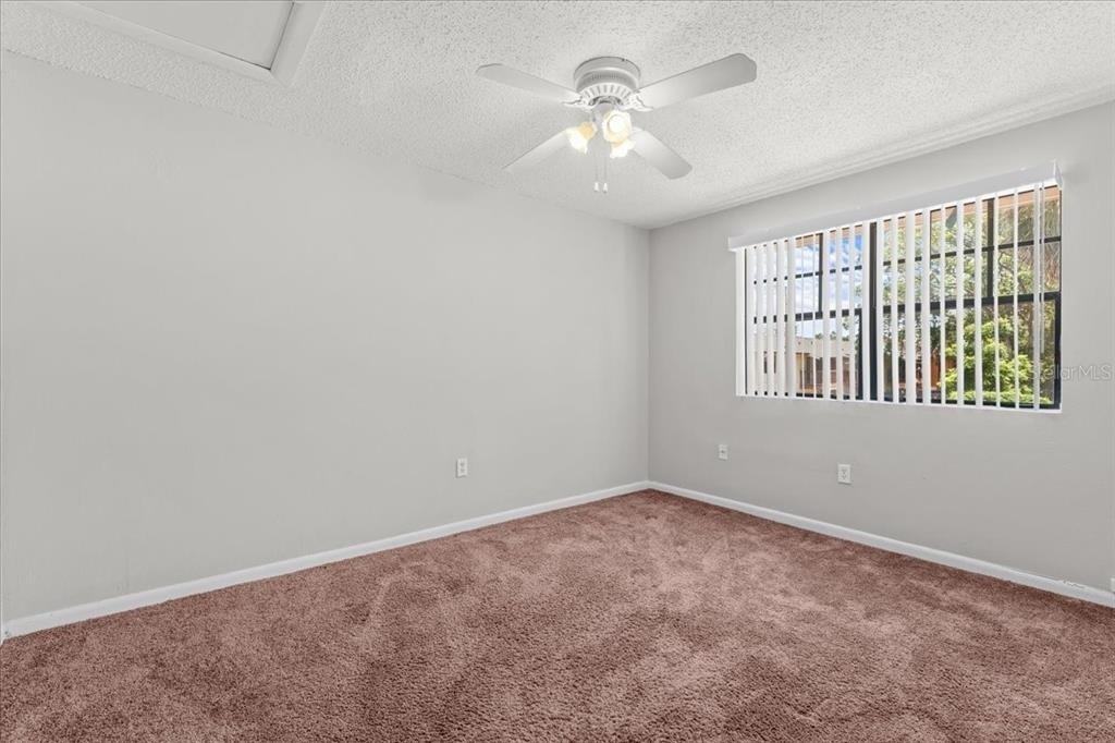 12407 Oak Cedar Place - Photo 11