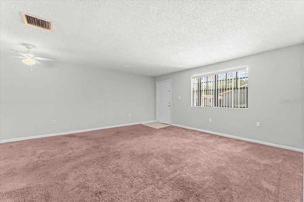 12407 Oak Cedar Place - Photo 5