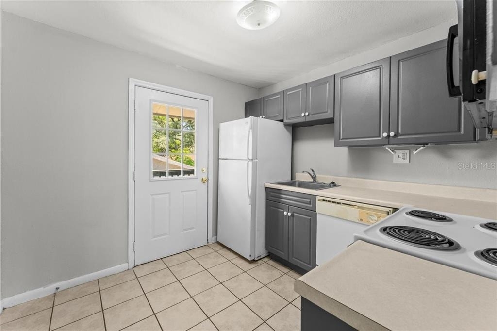 12407 Oak Cedar Place - Photo 7
