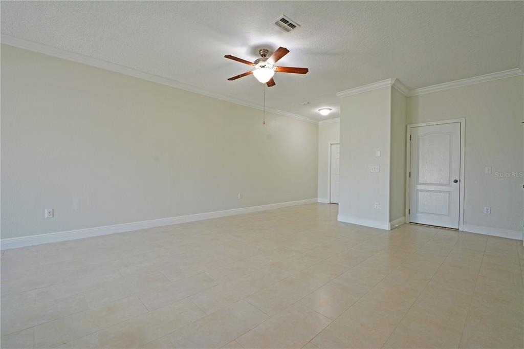 11925 Greengate Drive - Photo 3