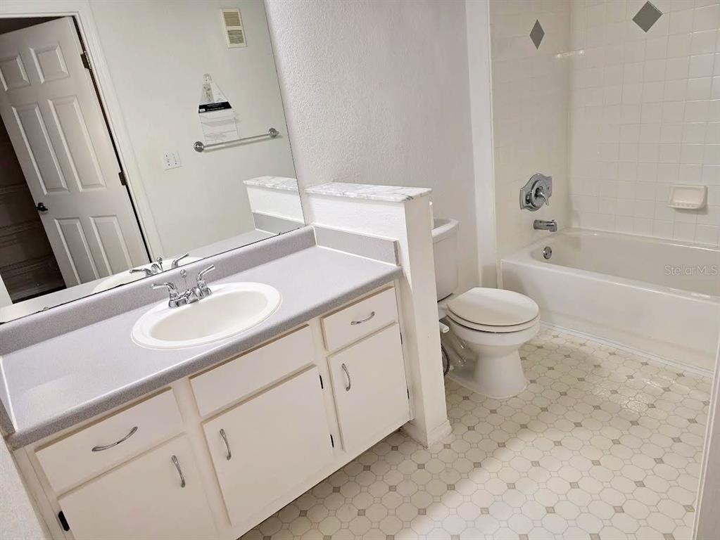 831 Camargo Way - Photo 7