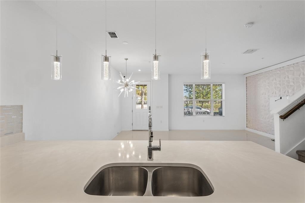 10251 Highline Crest Street - Photo 16