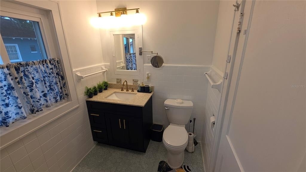 107 S 1st Street - Photo 6