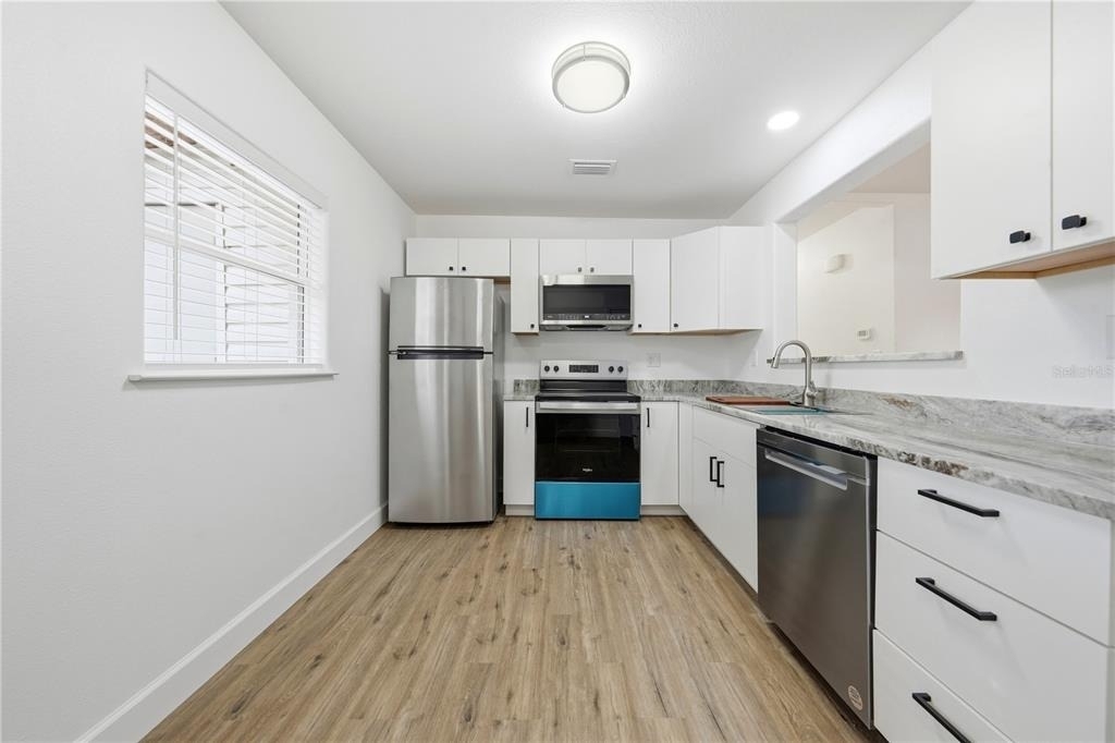 1009 Nebraska Street - Photo 5