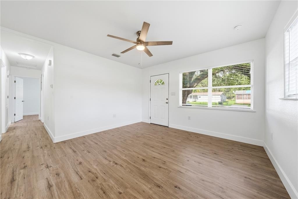 1009 Nebraska Street - Photo 4