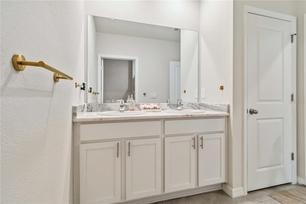 18006 Canopy Place - Photo 11