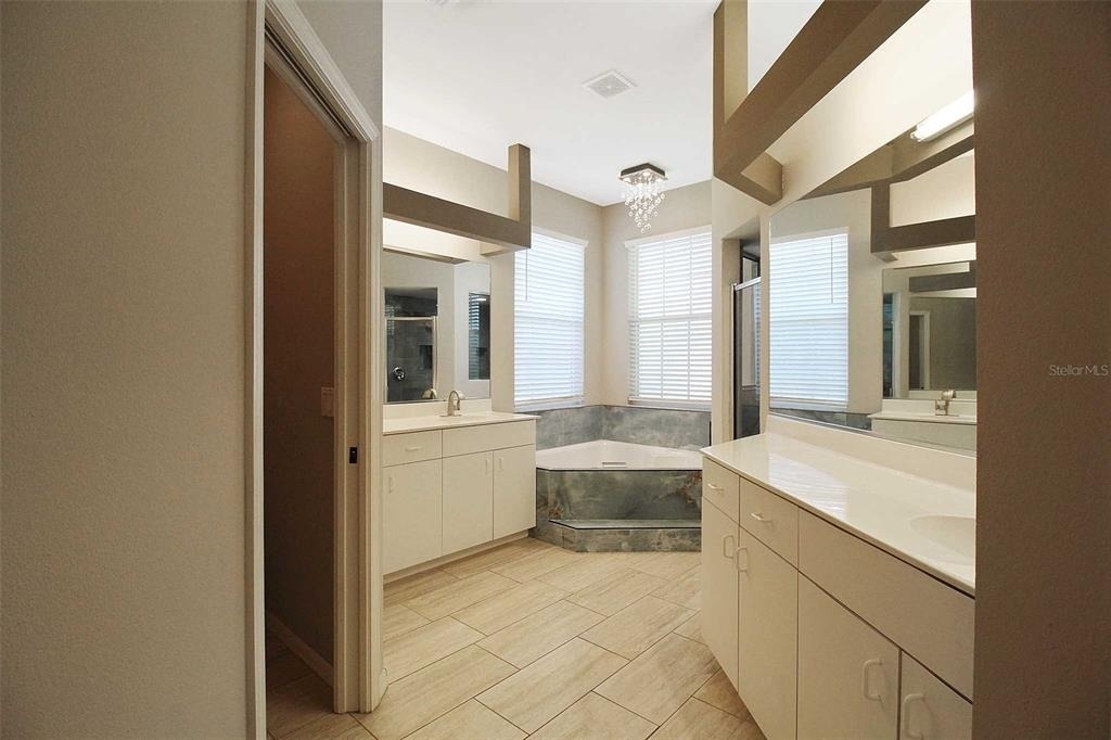4815 77th Street E - Photo 10