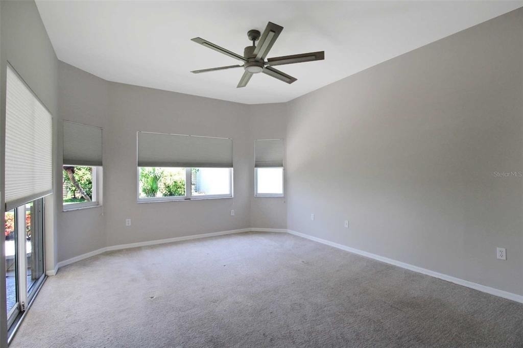 4815 77th Street E - Photo 8