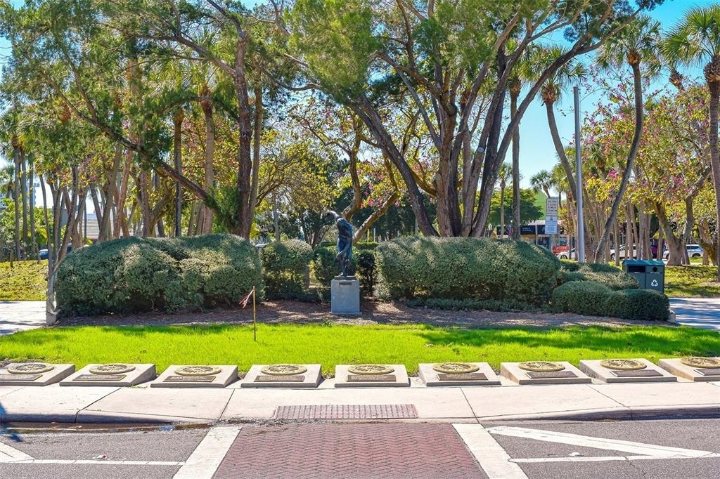 1 Benjamin Franklin Drive - Photo 63