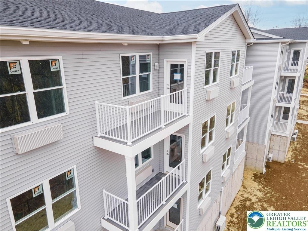 948 N Front Street - Photo 25