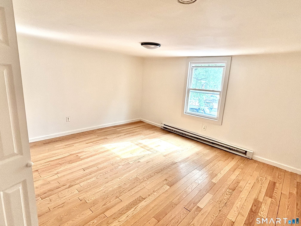 582 Main Street - Photo 6