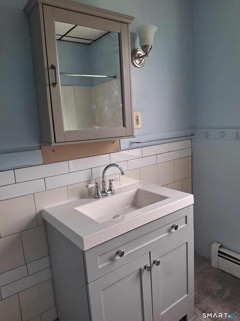 486 Wilson Street - Photo 6