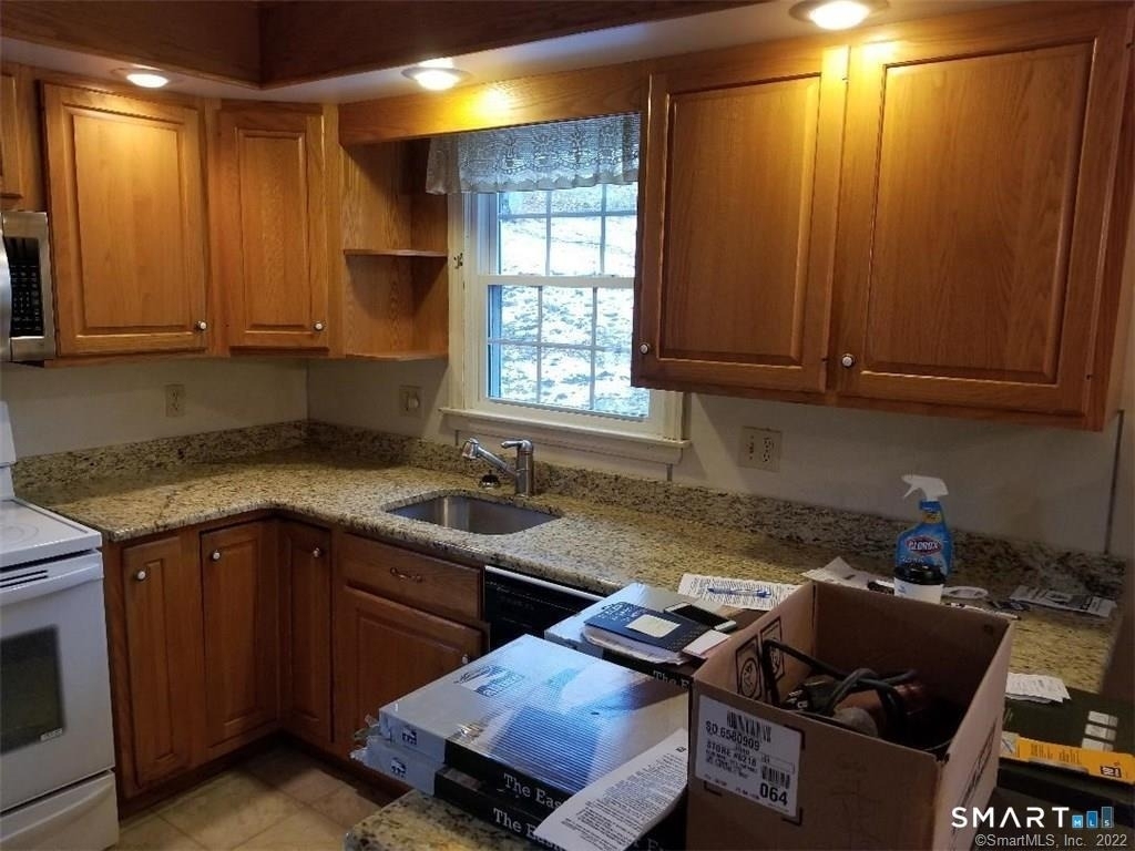 36 Woodcrest Drive - Photo 5