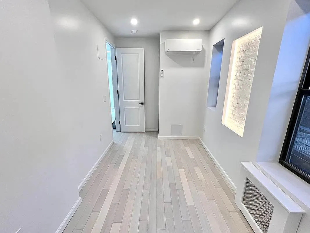 East 6th Street - Photo 2