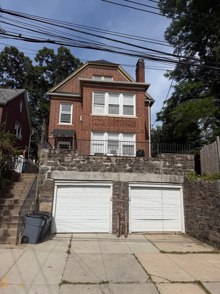 Courter Avenue - Photo 14