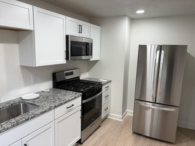 1615 Manhattan Street - Photo 2
