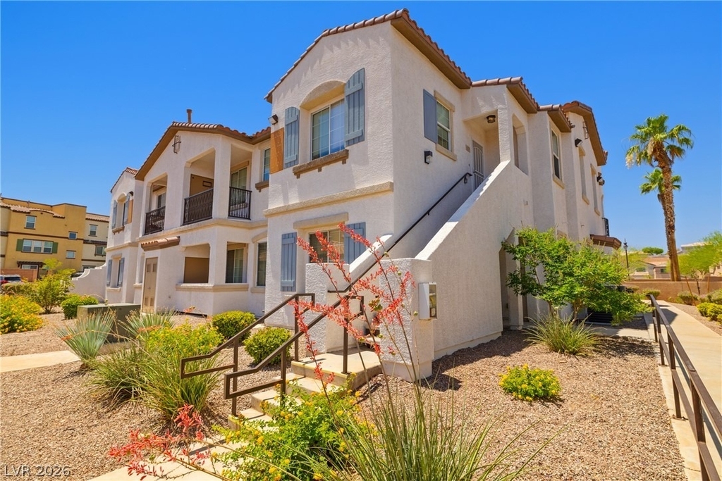 50 Aura De Blanco Street - Photo 1