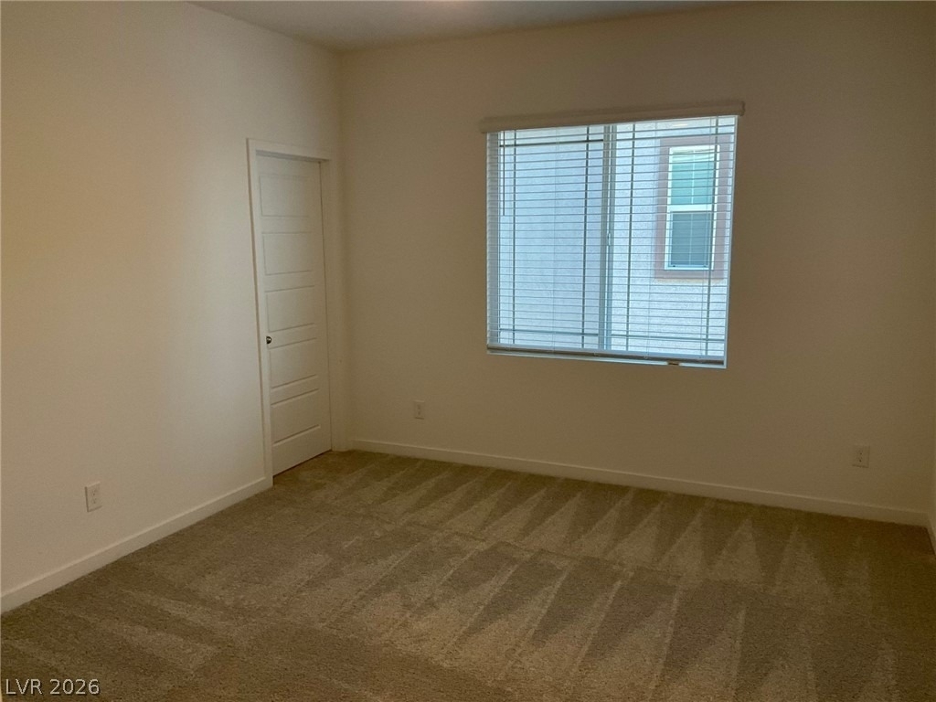 482 Daphne Terrace Street - Photo 2