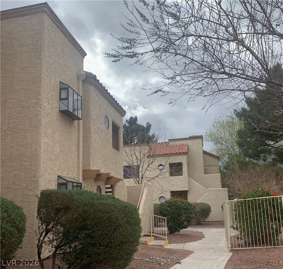 2985 Juniper Hills Boulevard - Photo 0