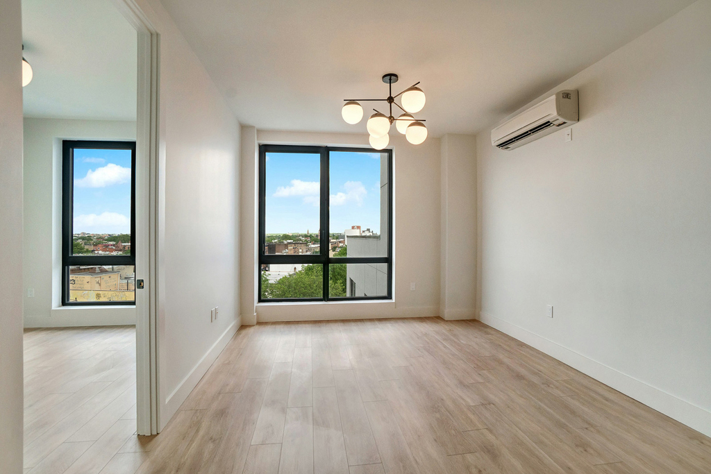 11 Herkimer Street - Photo 4